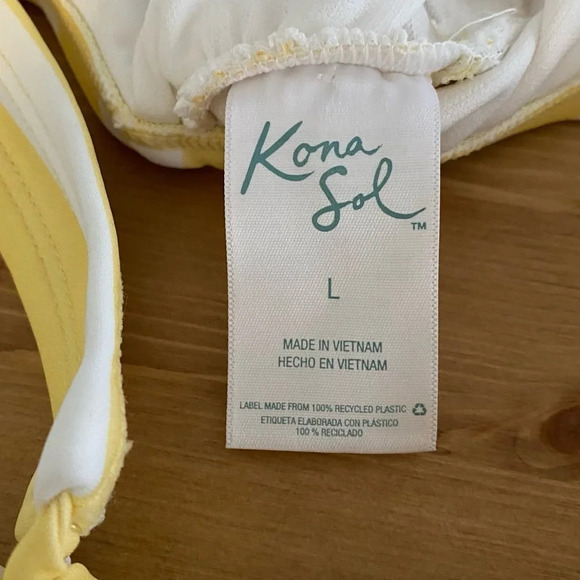 Sz. L Kona Sol Women's Striped Square Neck One Piece Swimsuit Yellow (JJ3) - Picture 8 of 15